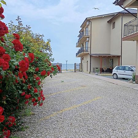 Kherim Vama Veche Exterior photo