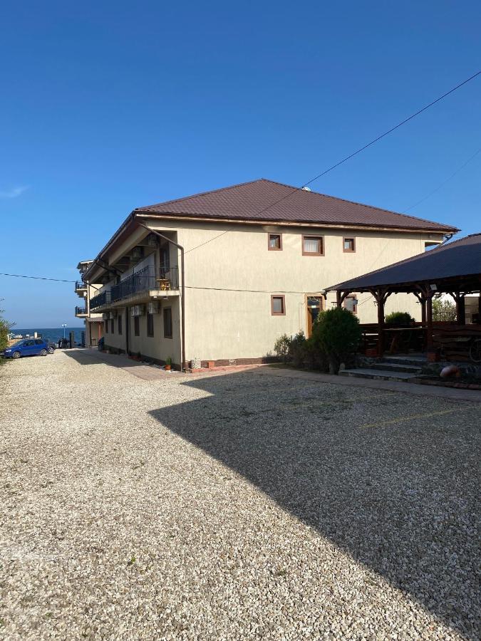 Kherim Vama Veche Exterior photo