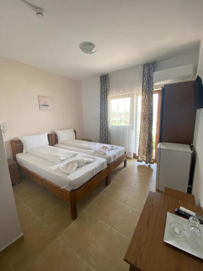 Kherim Vama Veche Exterior photo