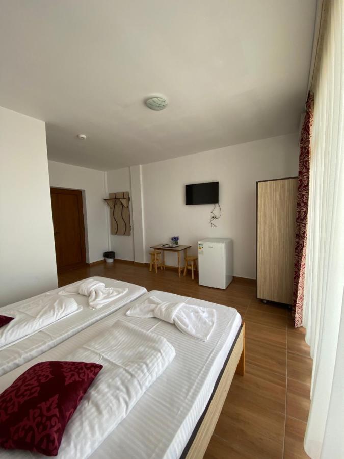 Kherim Vama Veche Exterior photo